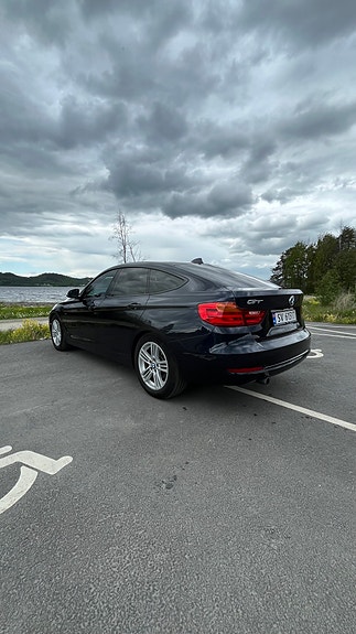 BMW 320d 10 of 30
