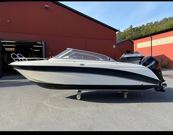 Askeladden 615 BowRider 2 of 5