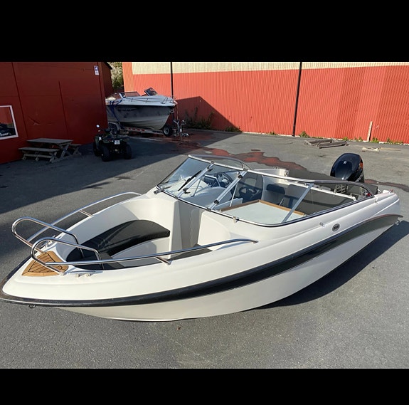Askeladden 615 BowRider 3 of 5
