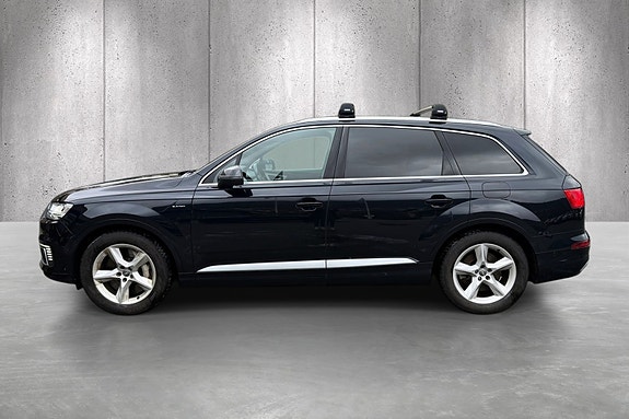 Audi Q7 4 of 21