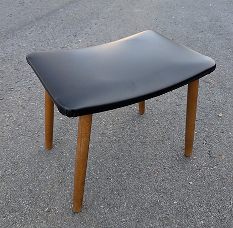 Krakk i teak og svart