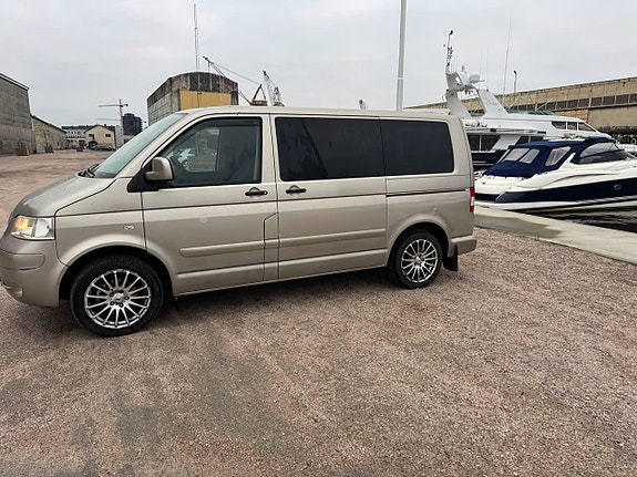 Volkswagen Transporter 3 of 30