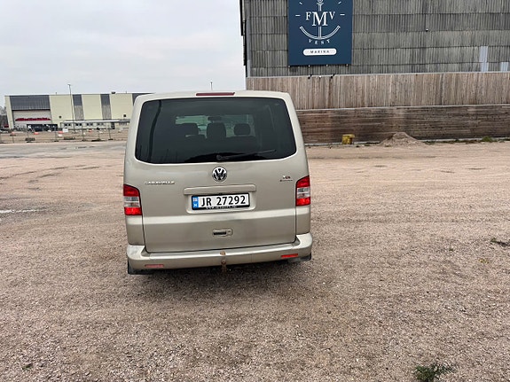 Volkswagen Transporter 9 of 30