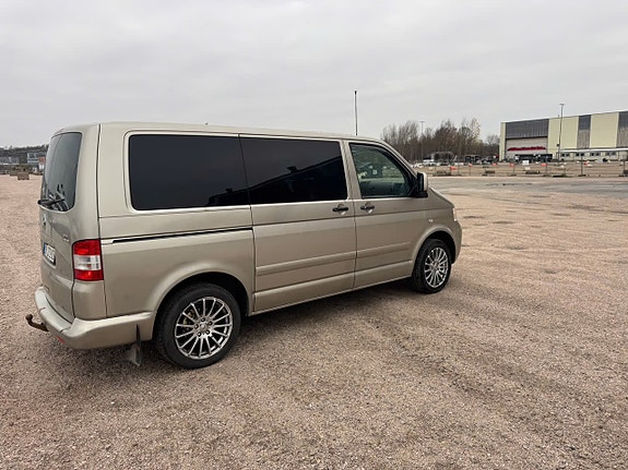 Volkswagen Transporter 12 of 30