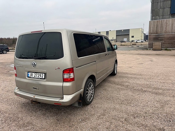 Volkswagen Transporter 10 of 30