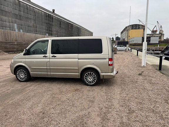 Volkswagen Transporter 8 of 30