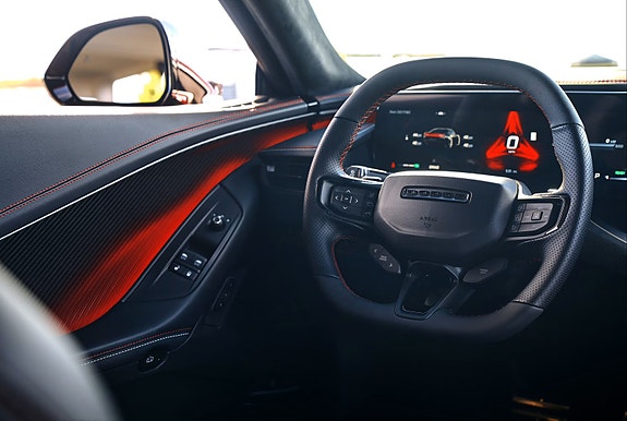 Dodge Charger 12 of 14