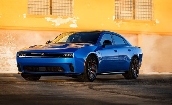 Dodge Charger 2 of 5