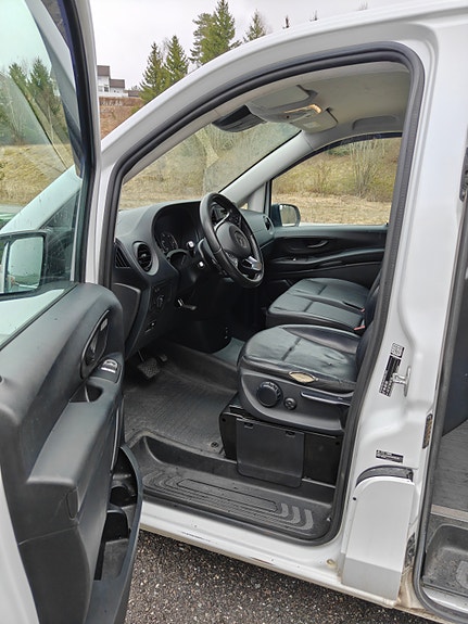 Mercedes-Benz Vito 119 8 of 10
