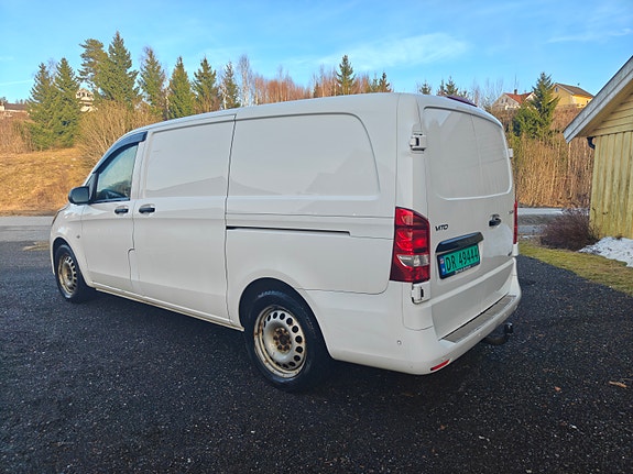Mercedes-Benz Vito 119 2 of 5