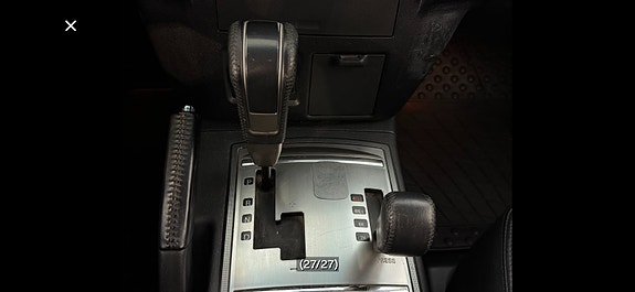 Mitsubishi Pajero 14 of 16