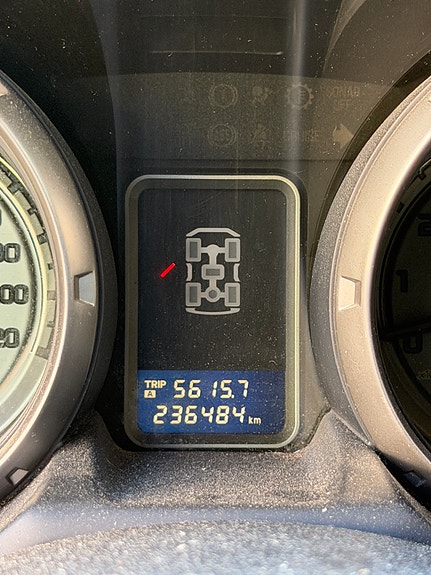Mitsubishi Pajero 10 of 16