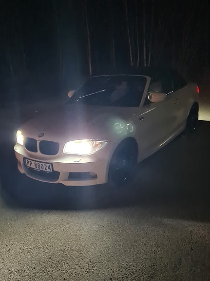 BMW 118d 24 of 30