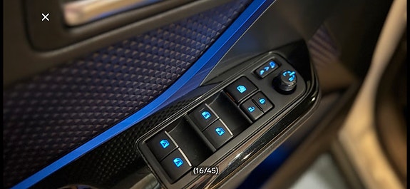 Toyota C-HR 27 of 30