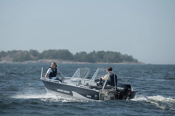 Linder Arkip 460 – Solid, lettkjørt og allsidig | Garmin Plotter | Suzuki Motor 3 of 5