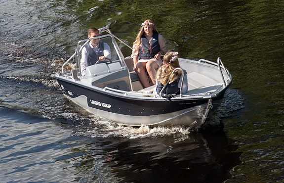 Linder Arkip 460 – Solid, lettkjørt og allsidig | Garmin Plotter | Suzuki Motor 2 of 5