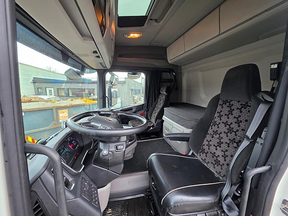 Scania R500 B6x2*4 Kranbil HMF 3220 32 tm, plan, 55 802 km 25 of 30