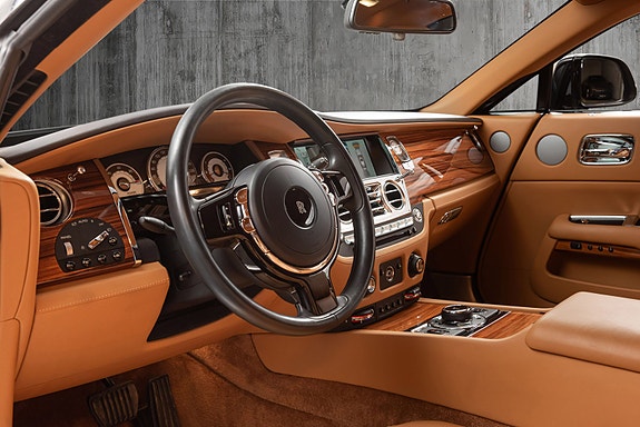 Rolls Royce Wraith 20 of 30