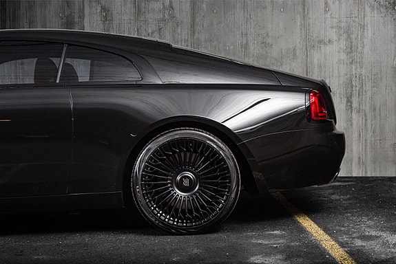 Rolls Royce Wraith 11 of 30