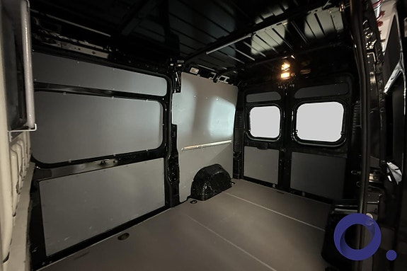 Peugeot Boxer 11 of 16