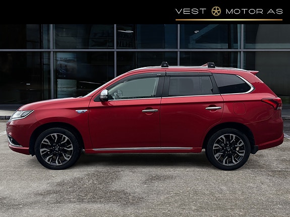 Mitsubishi Outlander 4 of 5