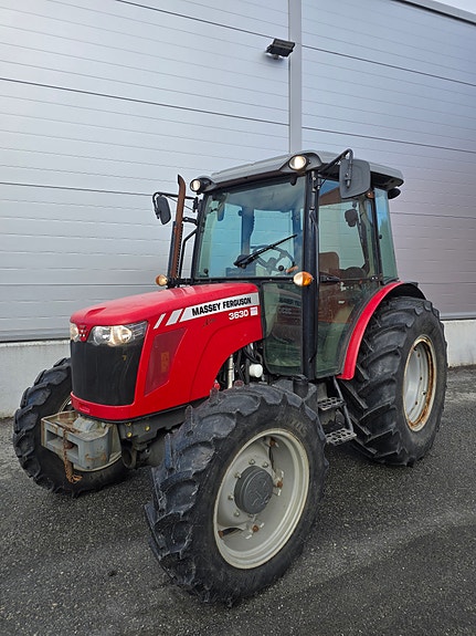Massey Ferguson 3630 Xtra
