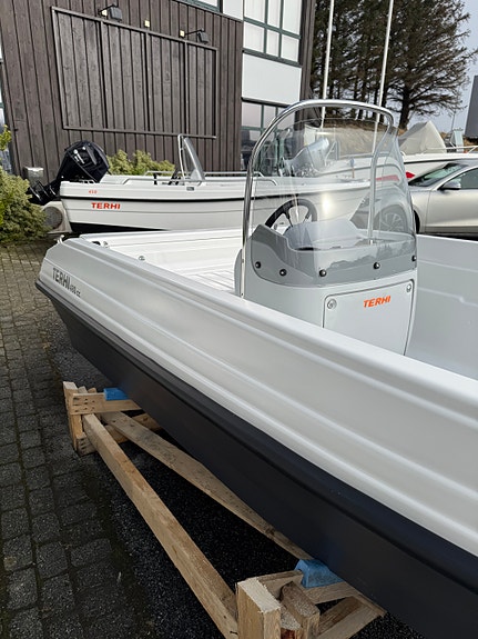 Terhi 480 CC m/Tohatsu 50 hk KAMPANJERABATT PÅ UTSTYR! 5 of 7