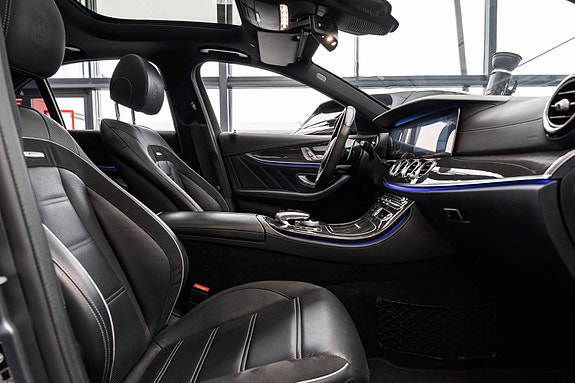Mercedes-Benz E-Klasse 12 of 30