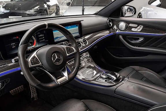 Mercedes-Benz E-Klasse 10 of 30