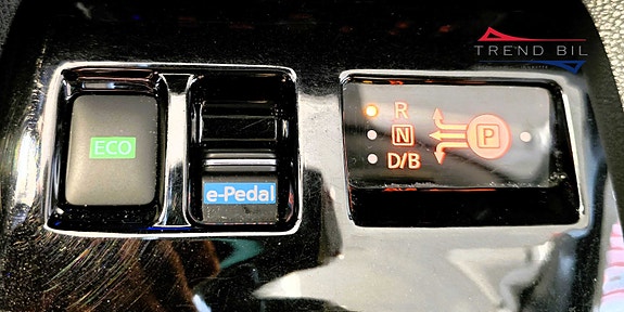 Nissan Leaf 23 of 24