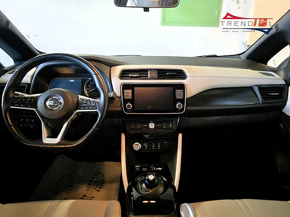 Nissan Leaf 20 of 24