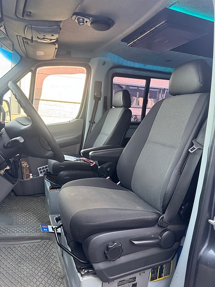Mercedes-Benz Sprinter 319 3 of 5