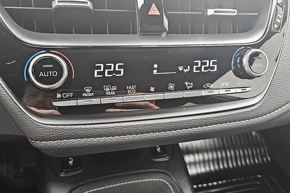 Toyota Corolla 20 of 30