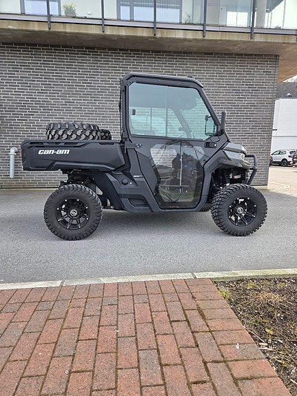 Can-Am Traxter XU HD9 5 of 5