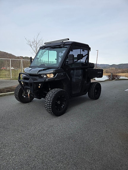 Can-Am Traxter XU HD9 2 of 5
