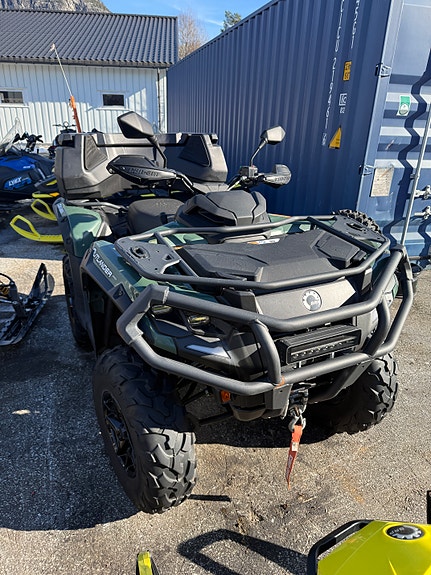 Can-Am Outlander PRO 650 HD7