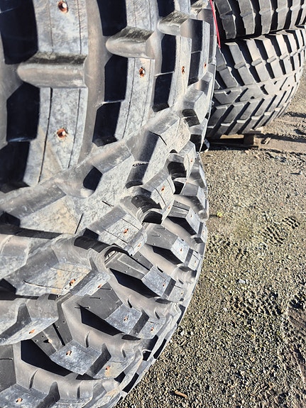 Nokian TRI2 NH, New Holland, kr 65 000,-