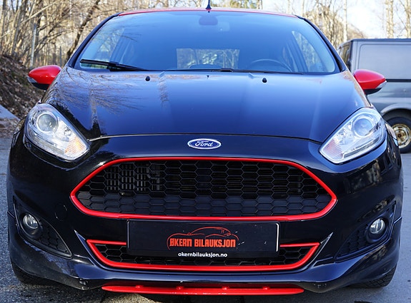 Ford Fiesta 17 of 30