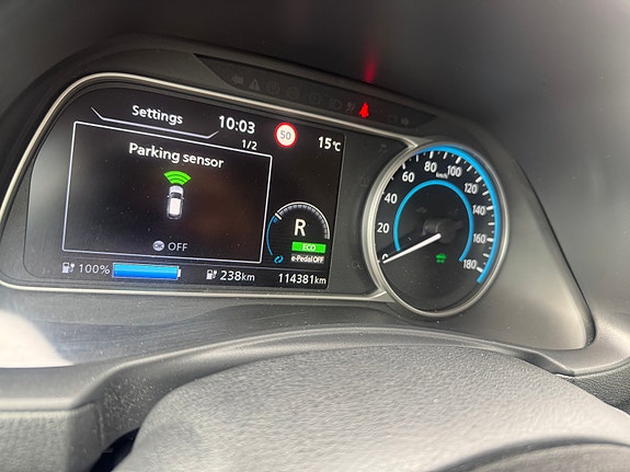 Nissan Leaf 2 of 5