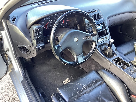 Nissan 300 ZX 11 of 14