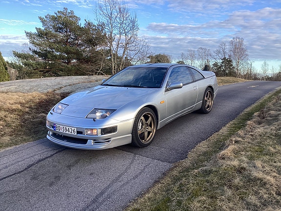 Nissan 300 ZX 3 of 14