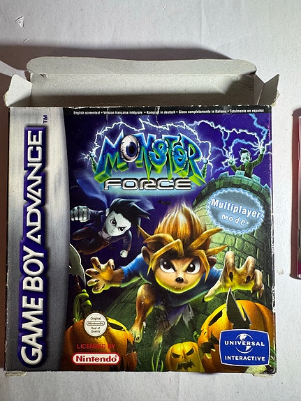 Product image 8 of 9