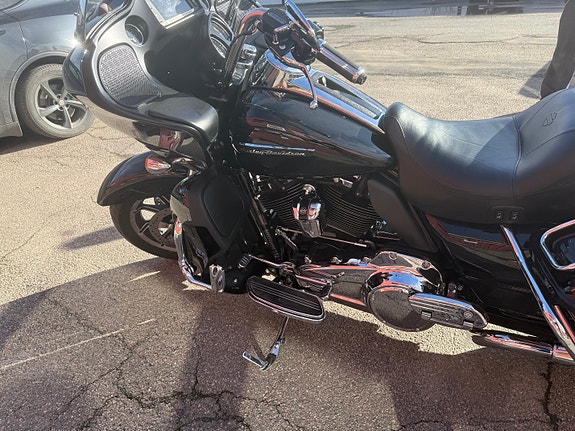 Harley-Davidson FLTRU Road Glide Ultra, meget pen, kun 18000 km 16 of 17