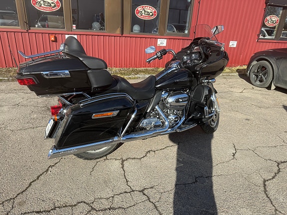 Harley-Davidson FLTRU Road Glide Ultra, meget pen, kun 18000 km 3 of 5