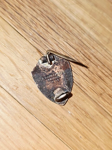 Product image 3 of 3