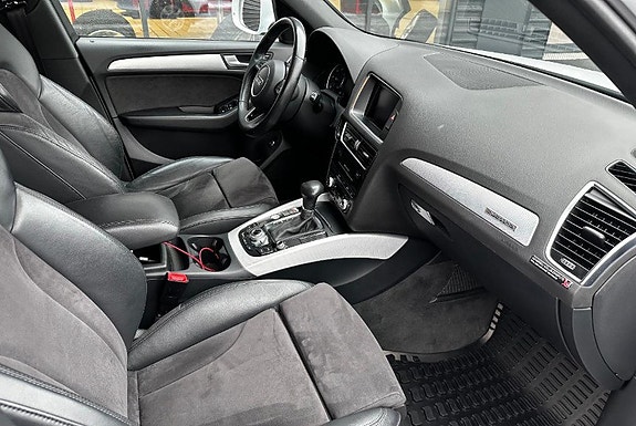 Audi Q5 10 of 14