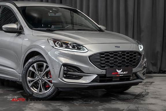 Ford Kuga 2 of 5