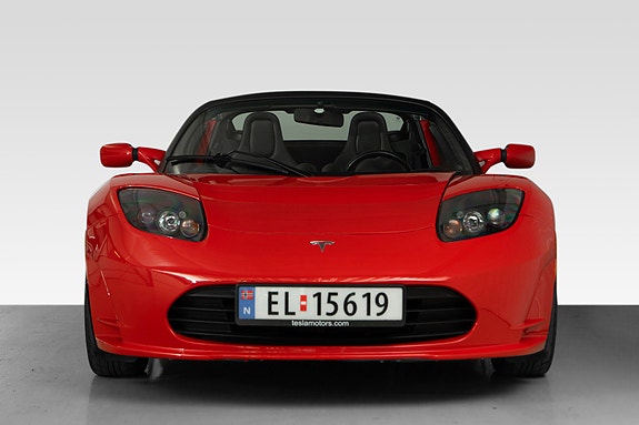 Tesla Roadster 2 of 24