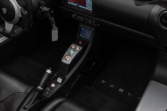 Tesla Roadster 24 of 24