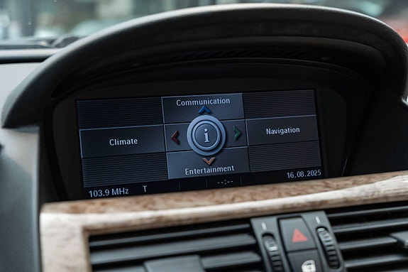 BMW 630i 21 of 25